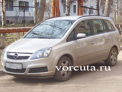 Opel Zafira ( ):    