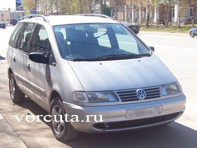 Volkswagen Sharan ( ):    
